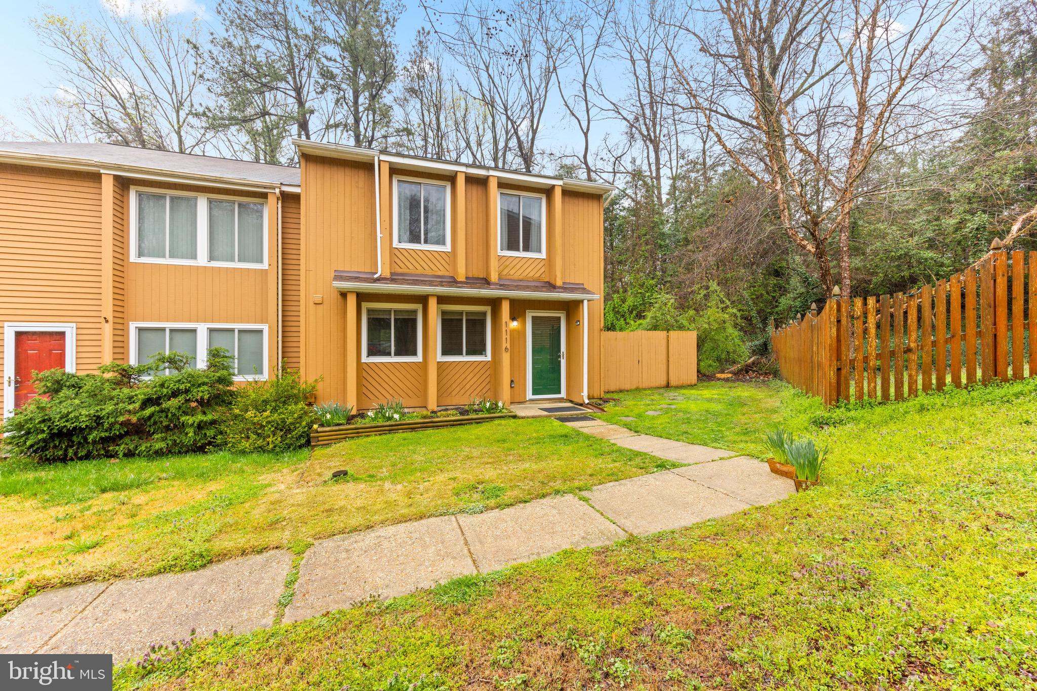 ADMIRALS WALK - Residential