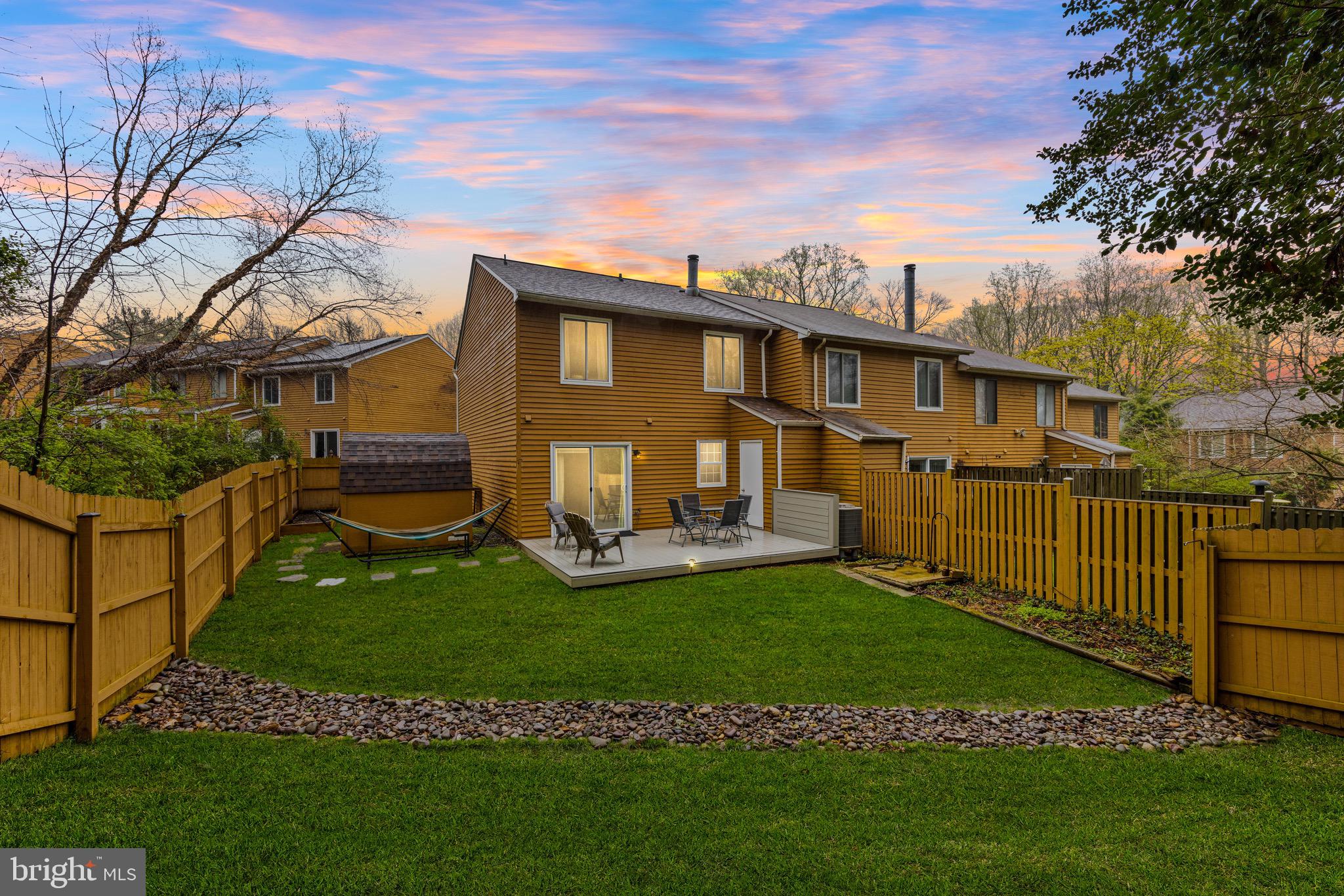 ADMIRALS WALK - Residential