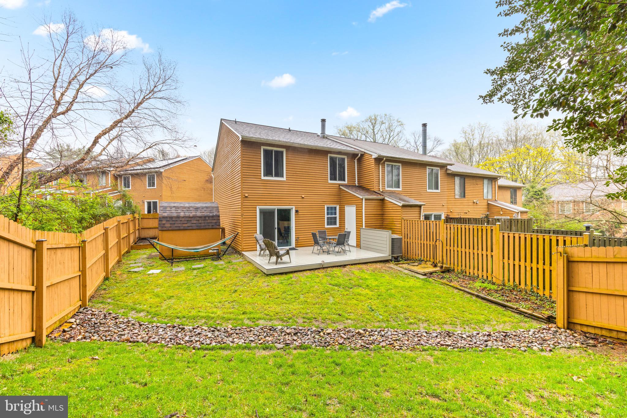 ADMIRALS WALK - Residential