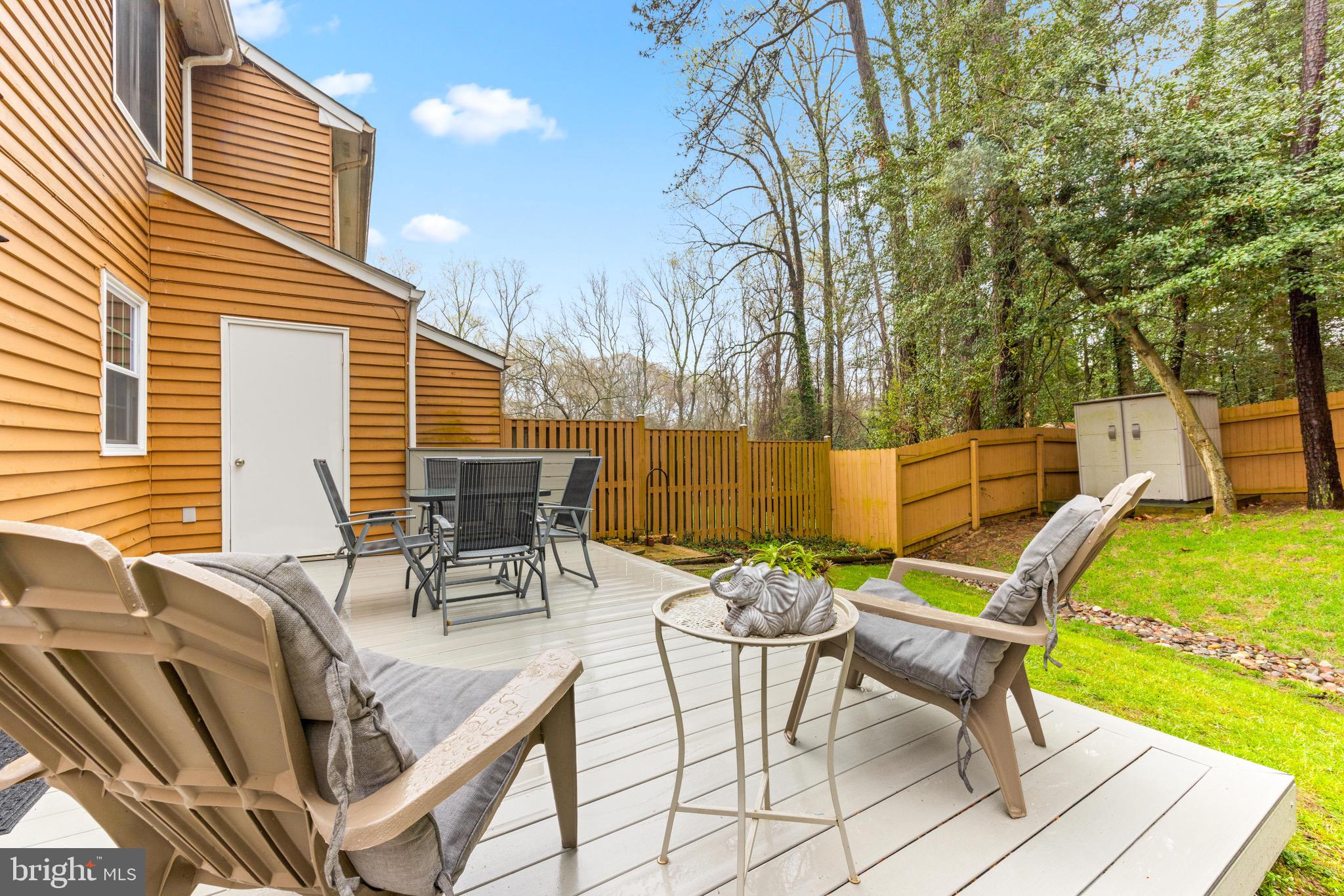 ADMIRALS WALK - Residential