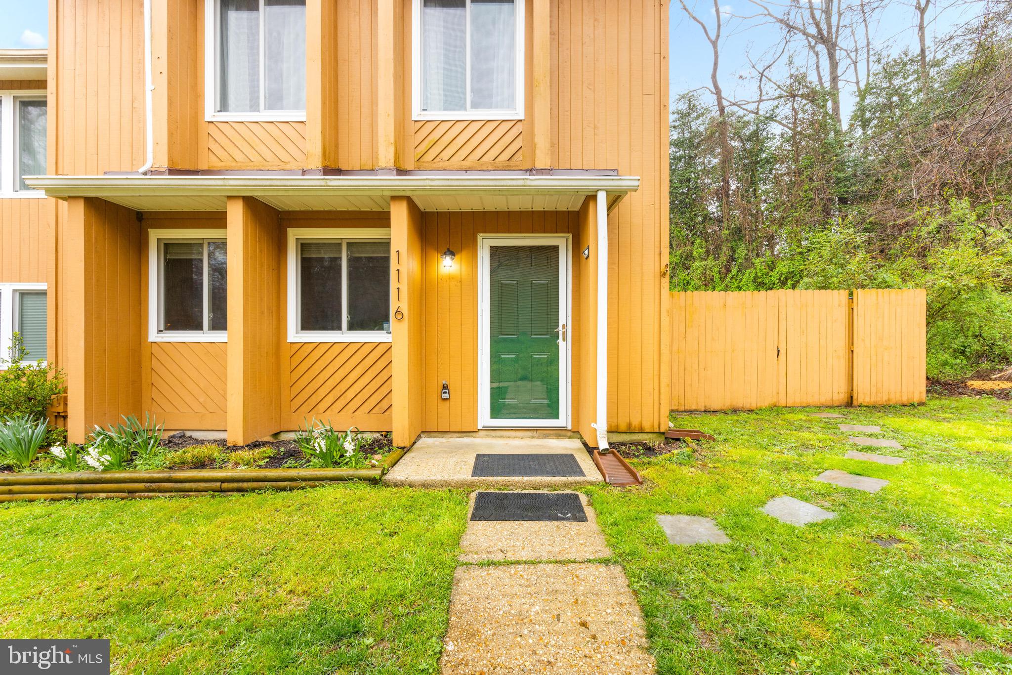 ADMIRALS WALK - Residential