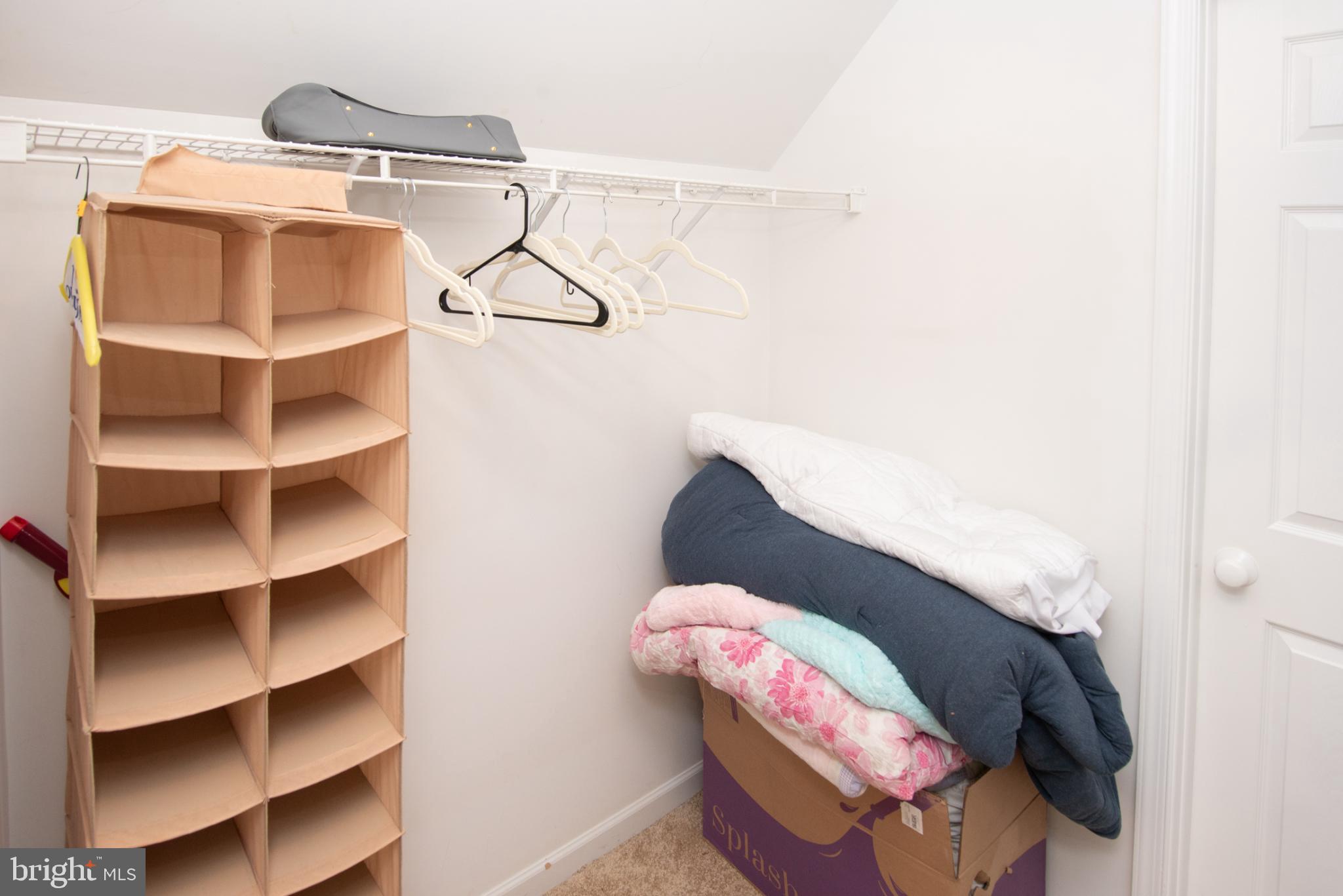 MARTINS FARM - Residential