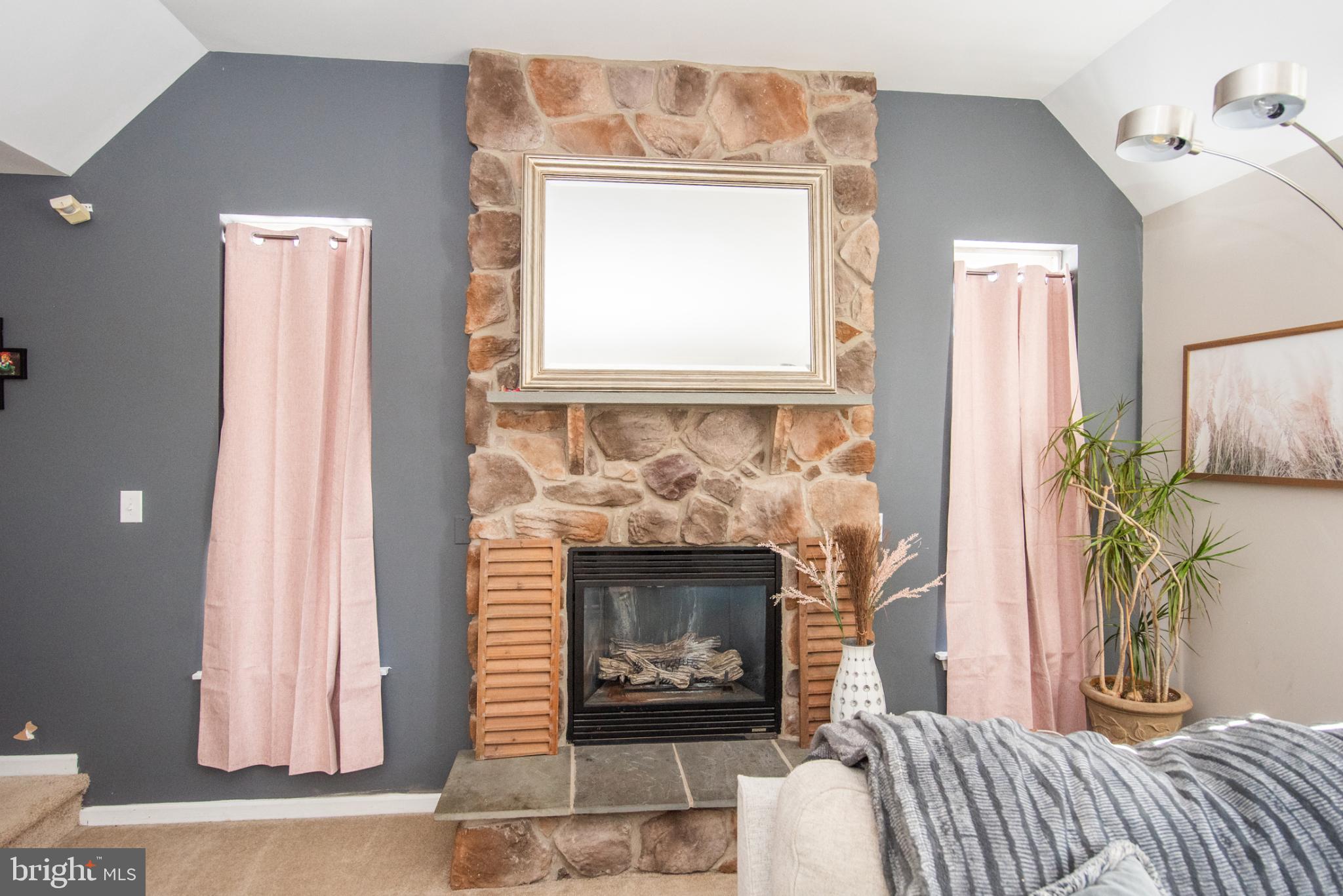 MARTINS FARM - Residential