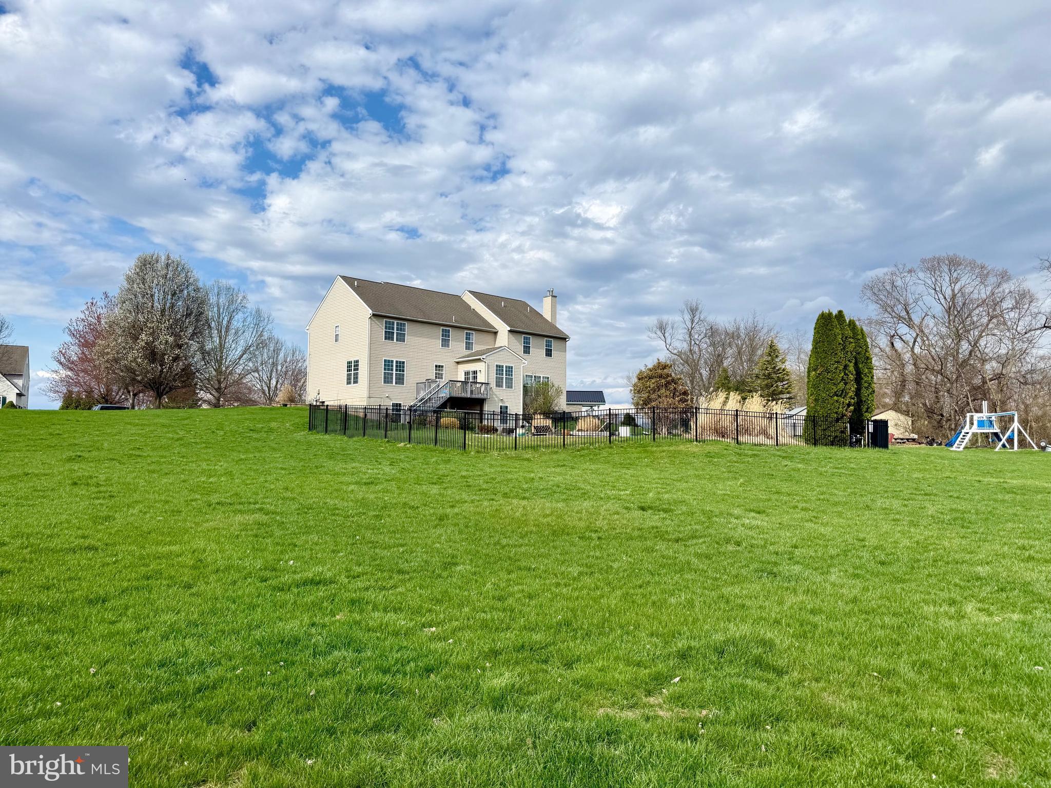 MARTINS FARM - Residential