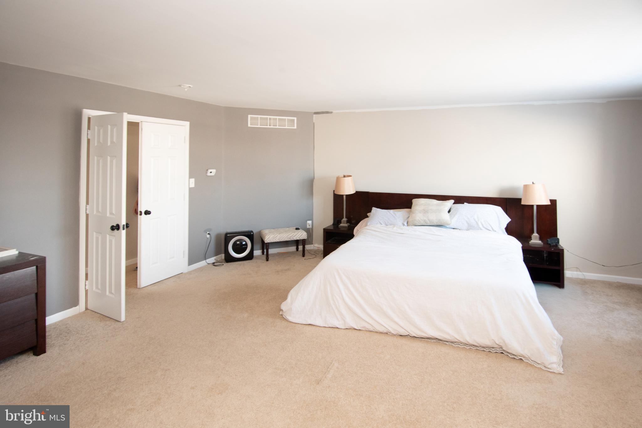 MARTINS FARM - Residential