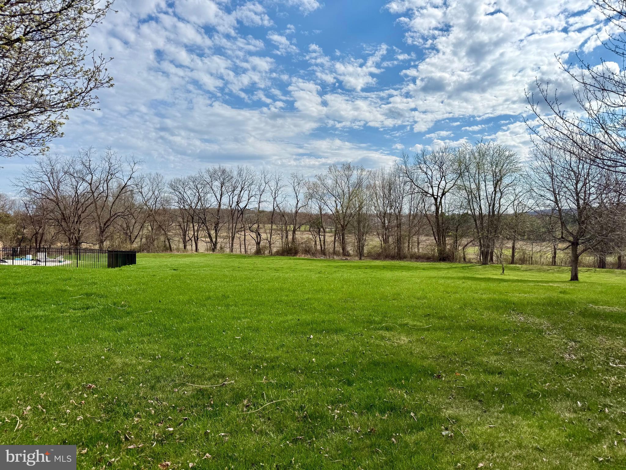 MARTINS FARM - Residential