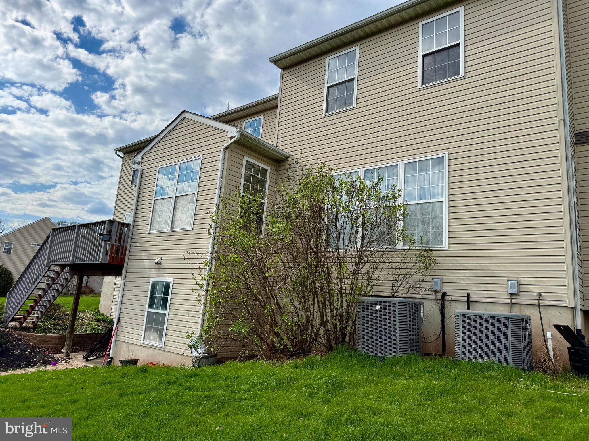 MARTINS FARM - Residential