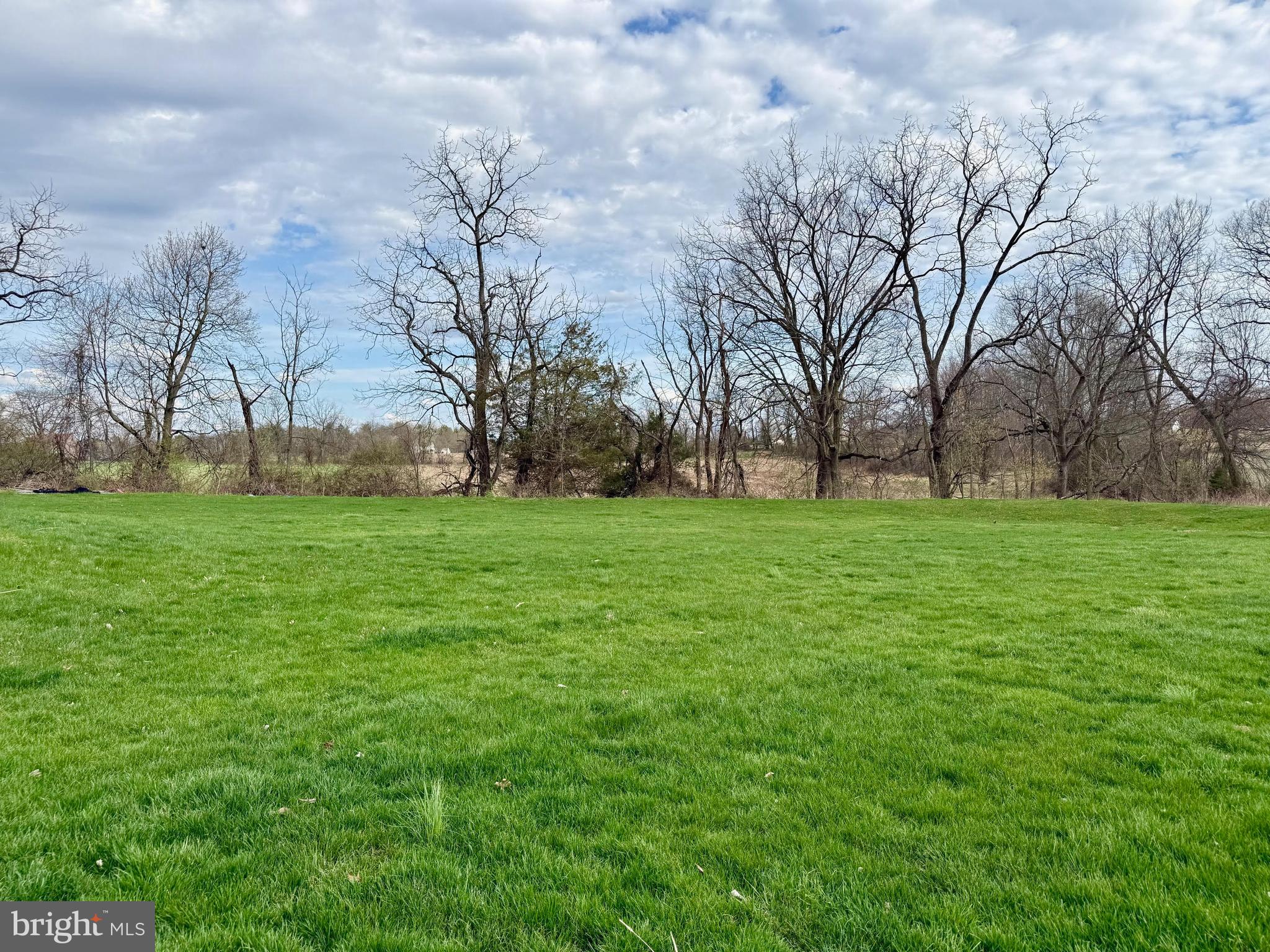MARTINS FARM - Residential