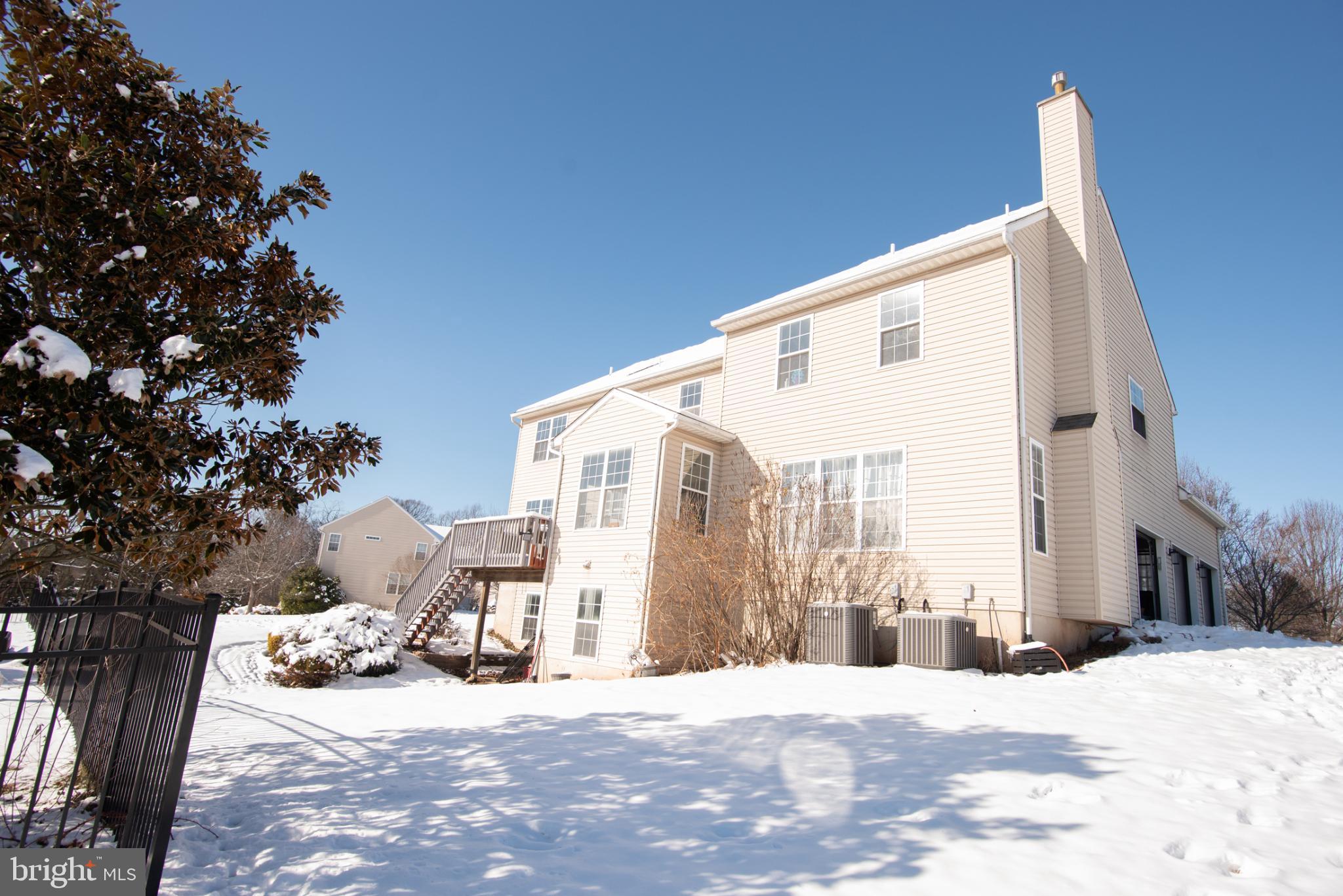 MARTINS FARM - Residential