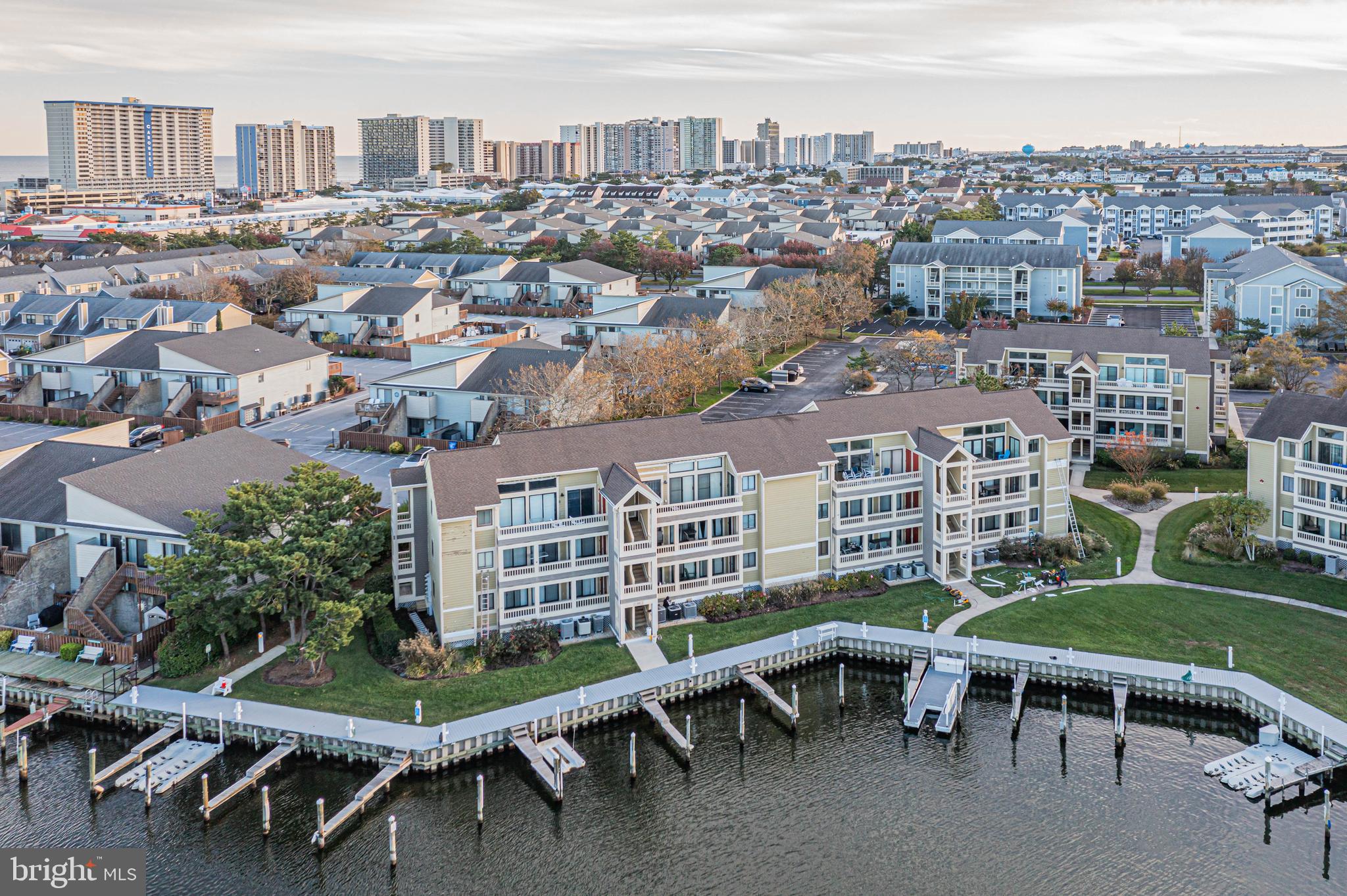 HERON HARBOUR - Residential