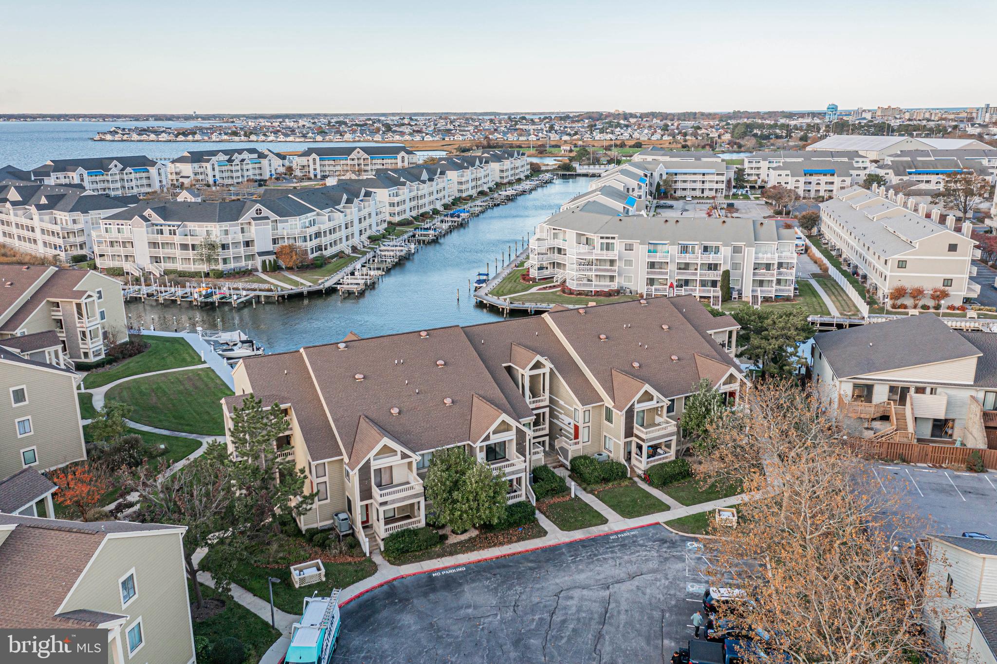 HERON HARBOUR - Residential