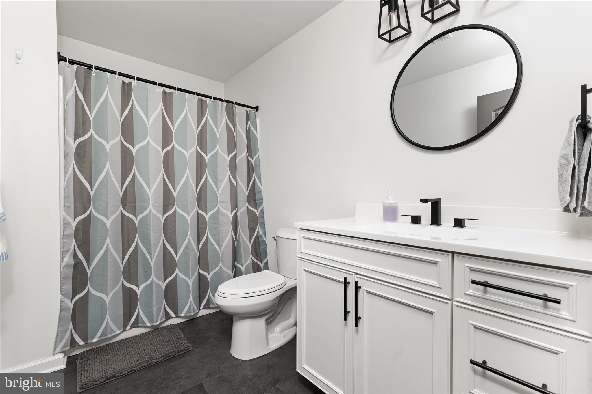 SUBURBAN HEIGHTS - Residential