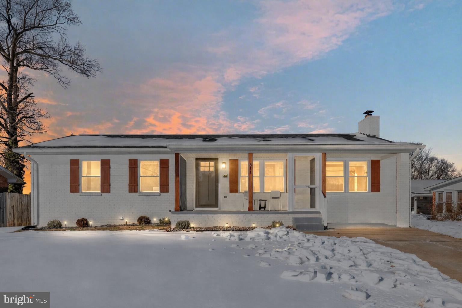 SUBURBAN HEIGHTS - Residential