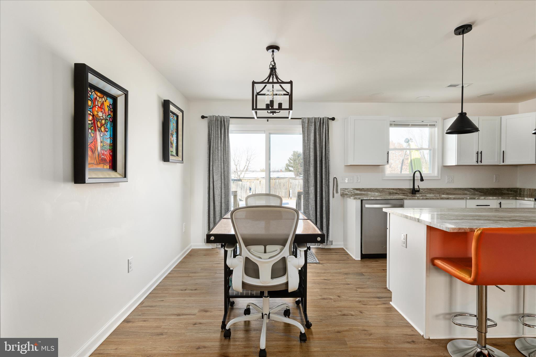 SUBURBAN HEIGHTS - Residential