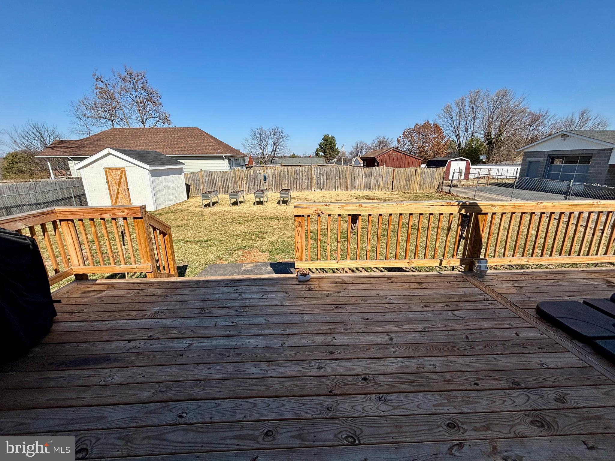 SUBURBAN HEIGHTS - Residential