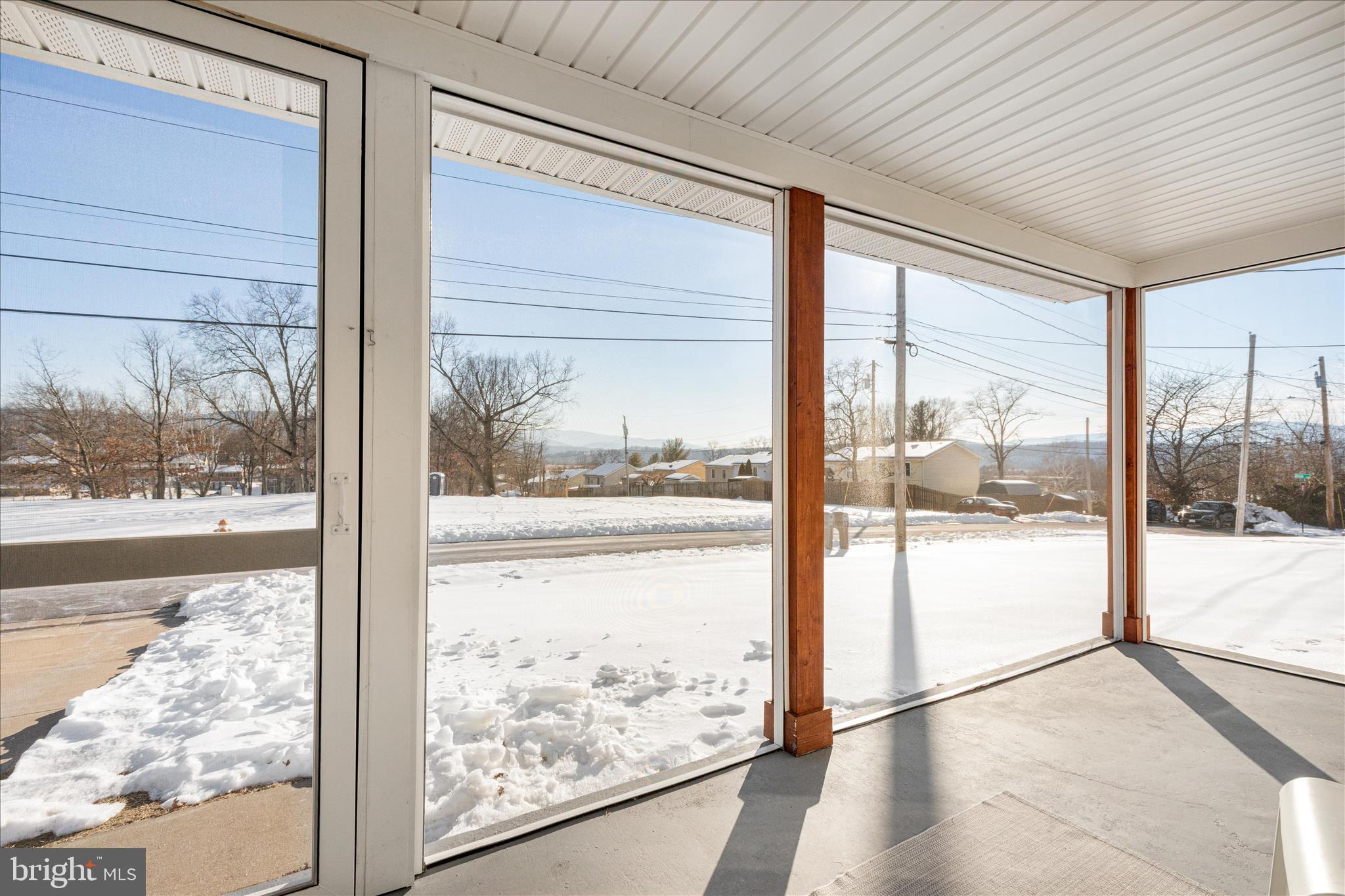 SUBURBAN HEIGHTS - Residential