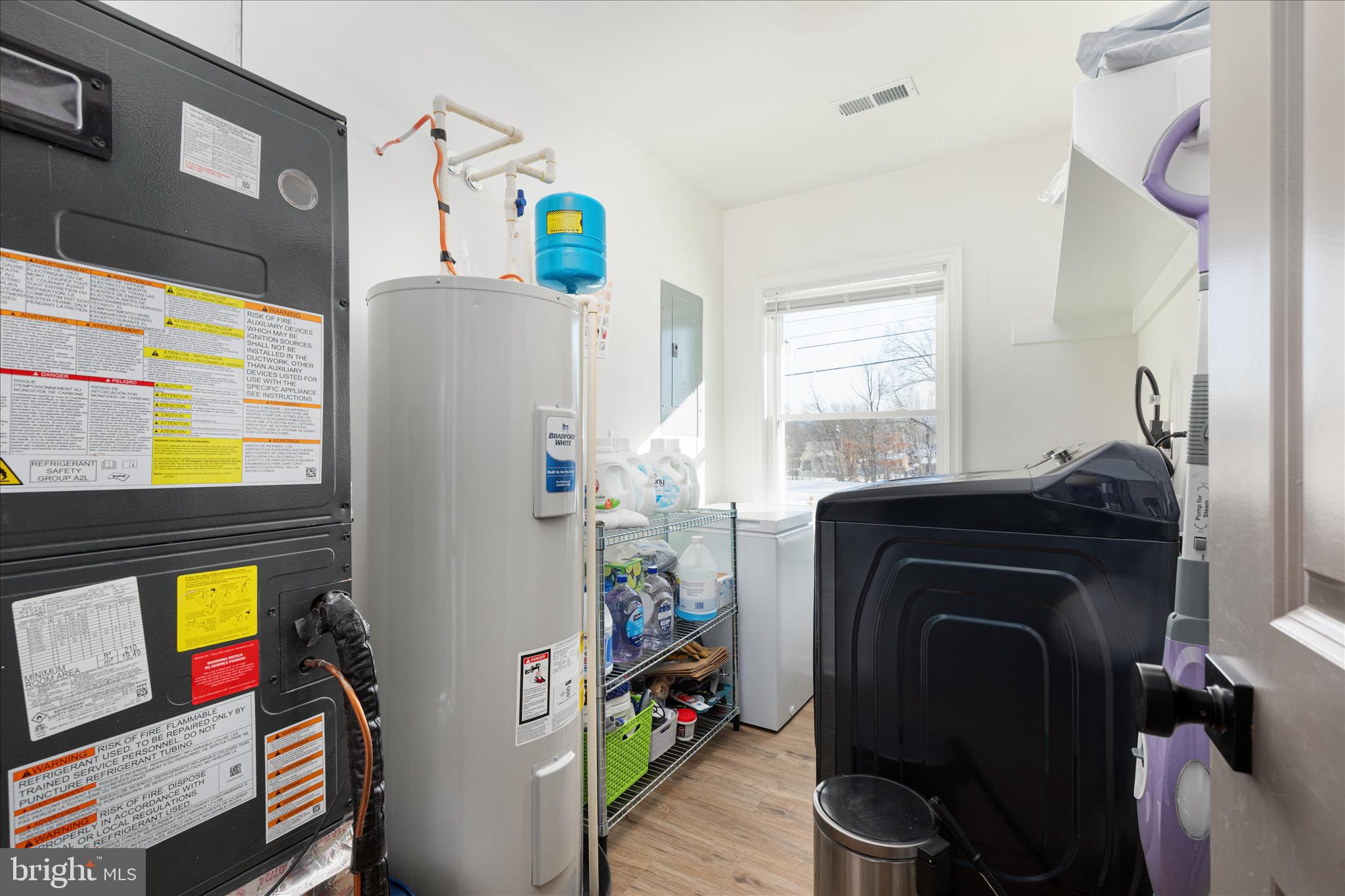 SUBURBAN HEIGHTS - Residential