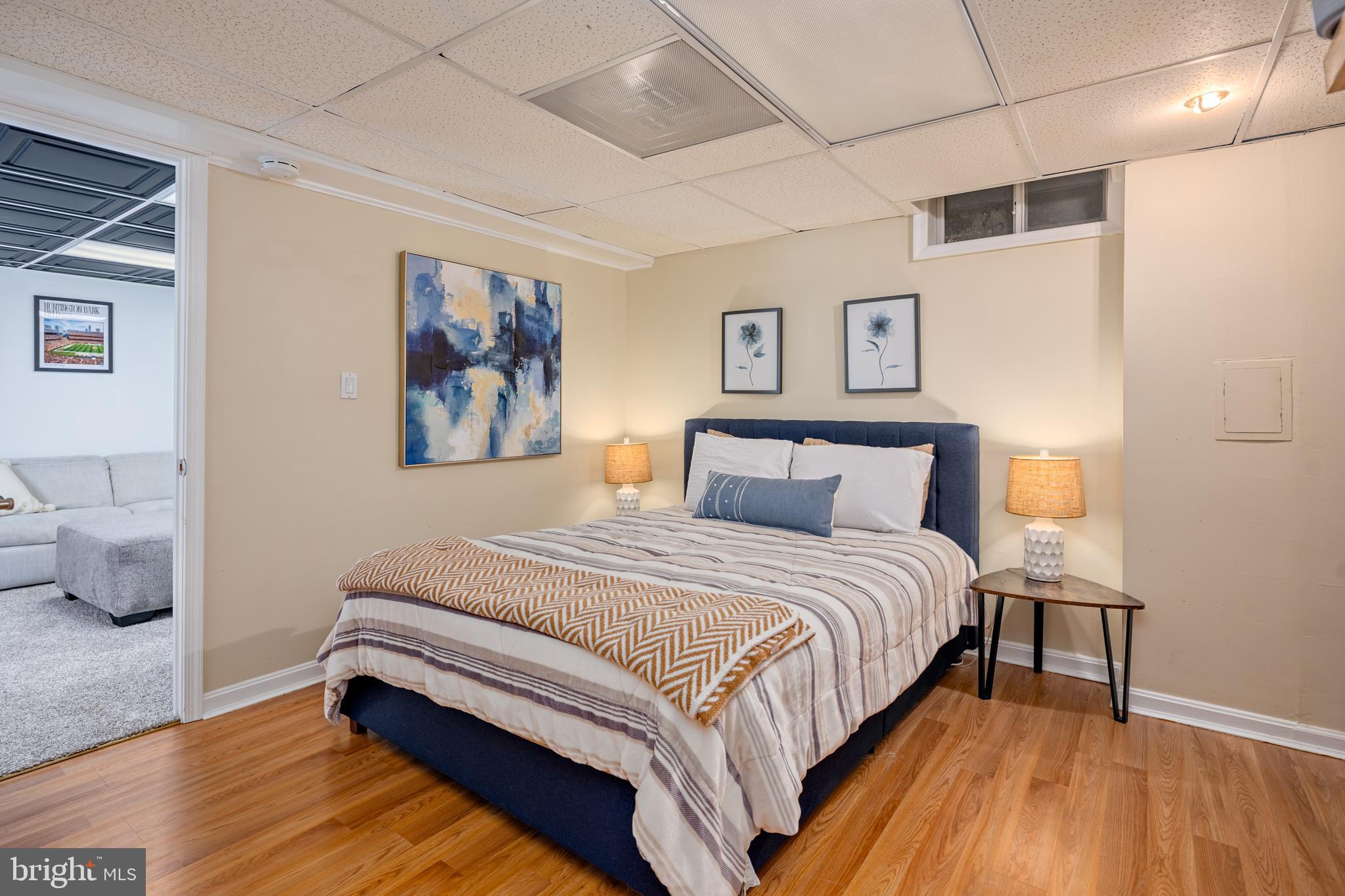 NEW COLONY VILLAGE - Residential