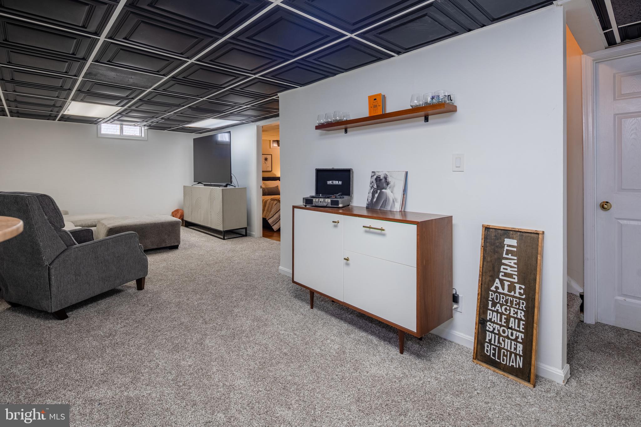 NEW COLONY VILLAGE - Residential