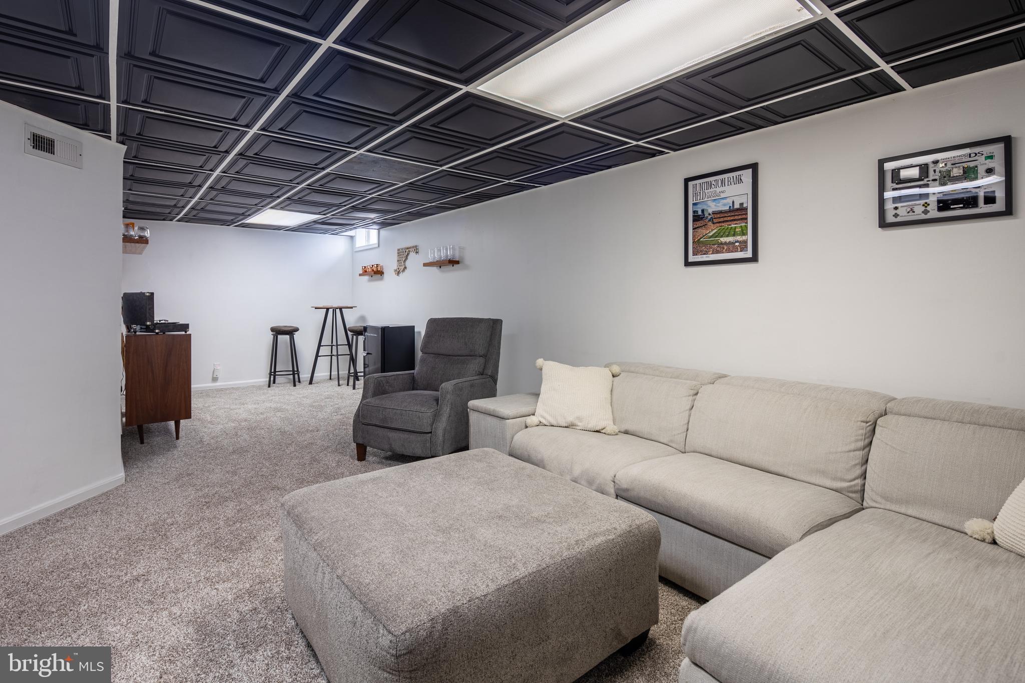 NEW COLONY VILLAGE - Residential