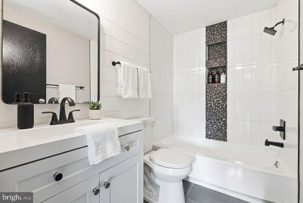 ANTIETAM VILLAGE - Residential