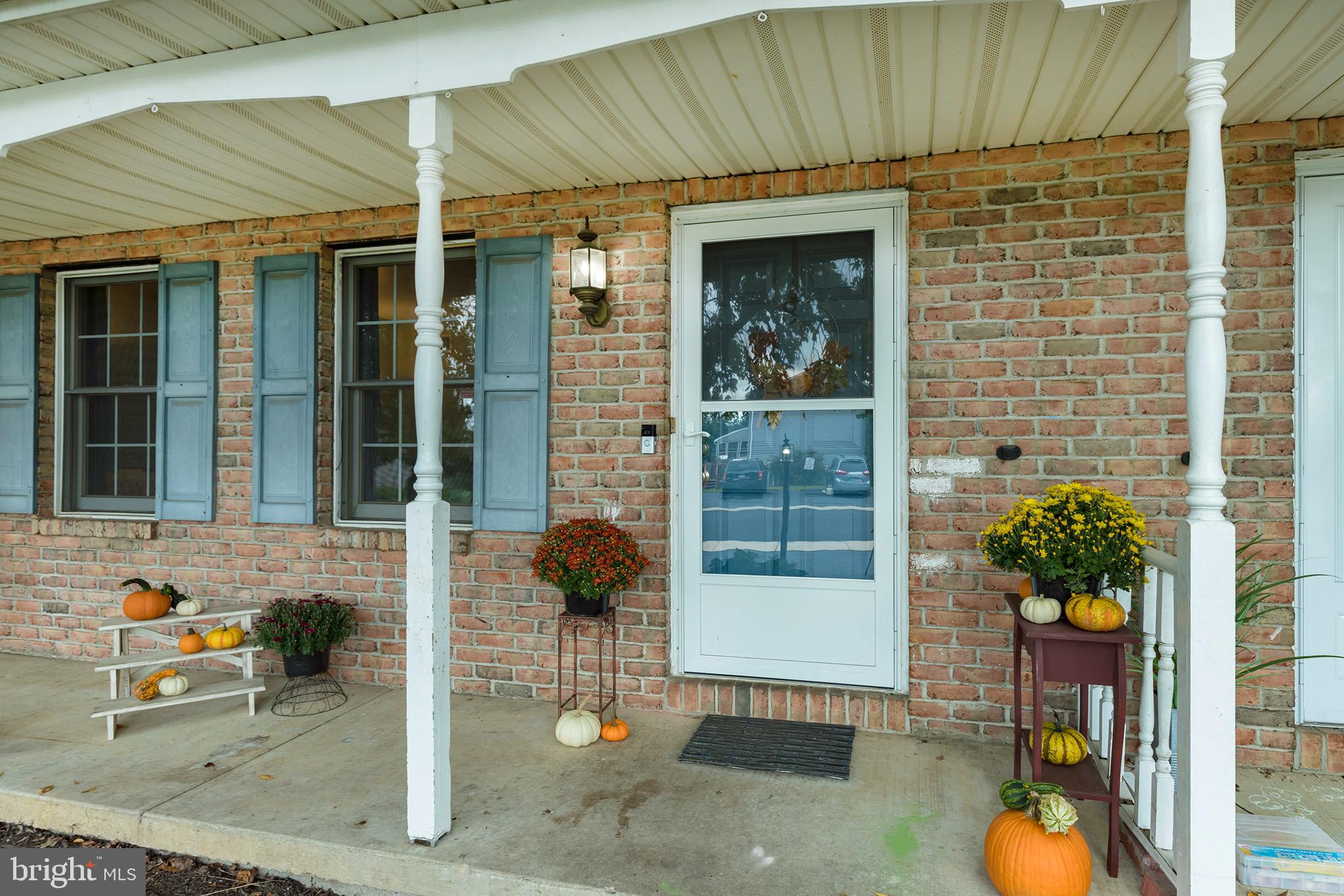 BROOKFIELD - Residential
