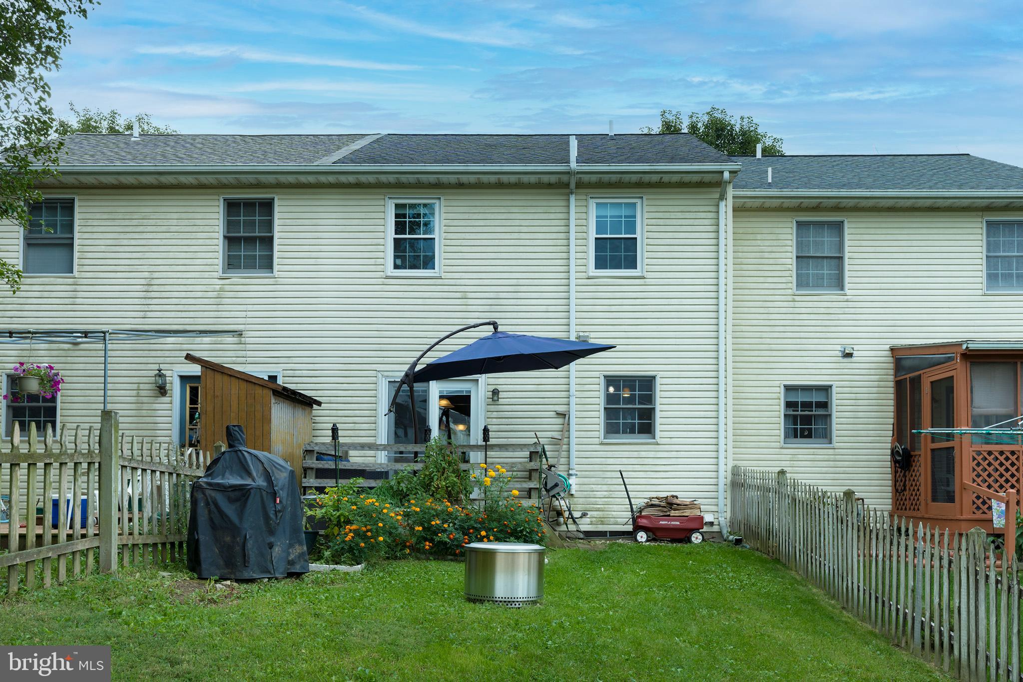 BROOKFIELD - Residential