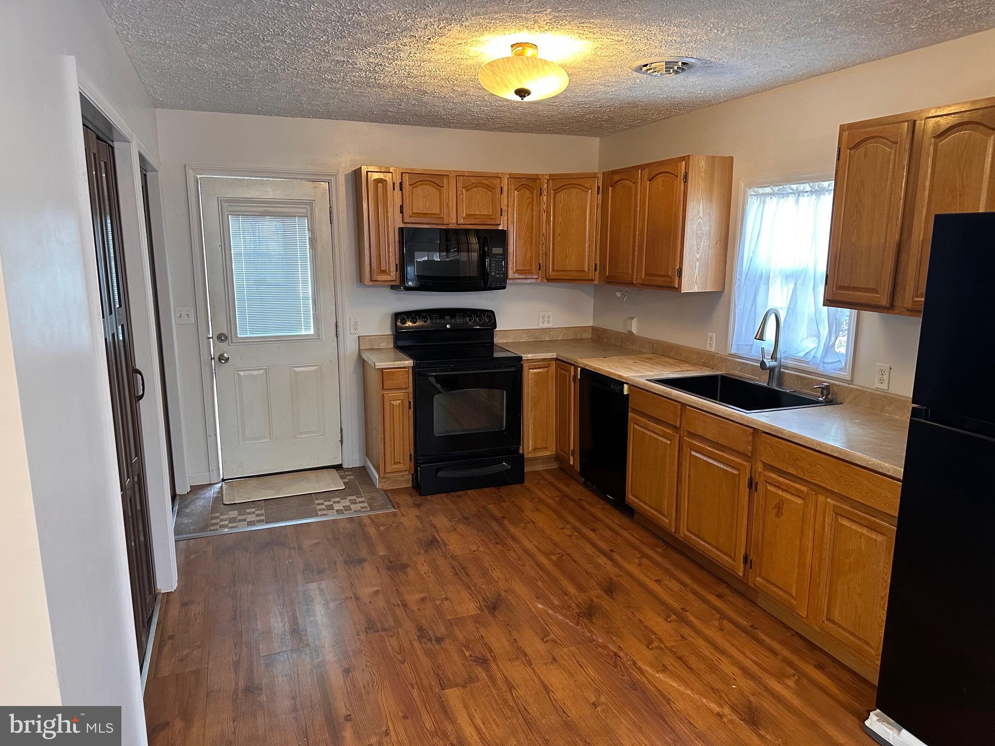 SLEEPY HOLLOW SUBDIVISION - Residential