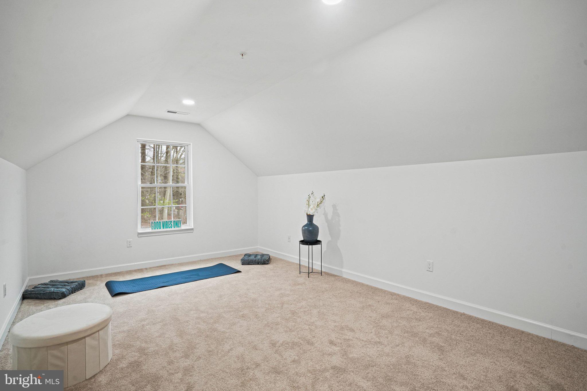 BRADBURY - Residential