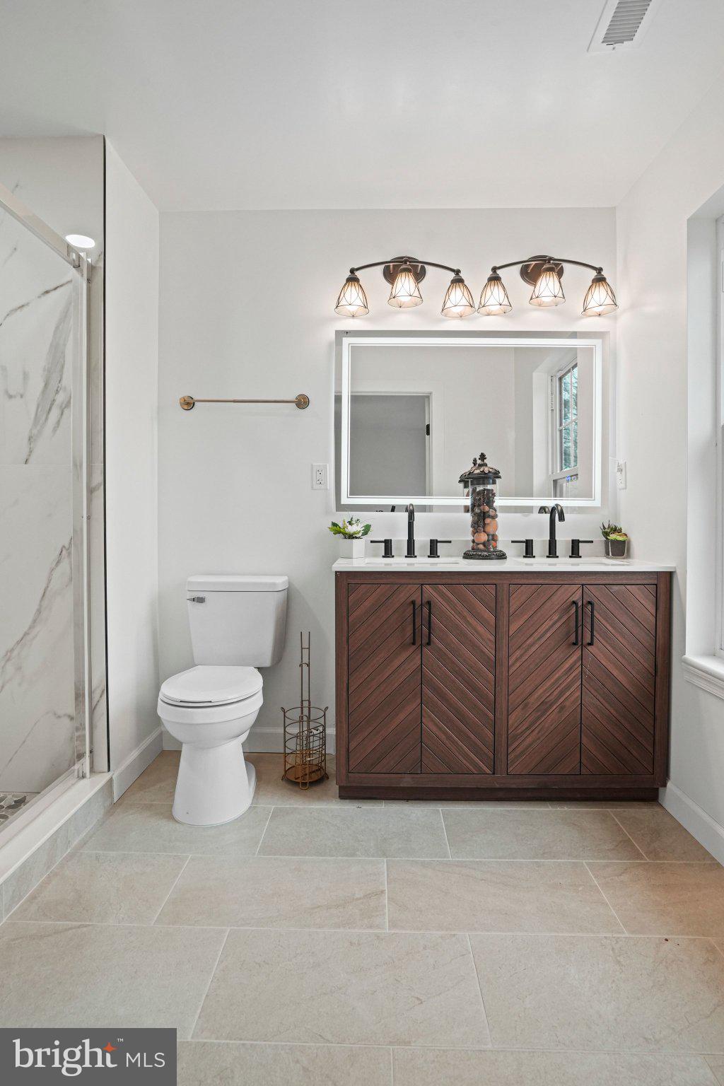 BRADBURY - Residential