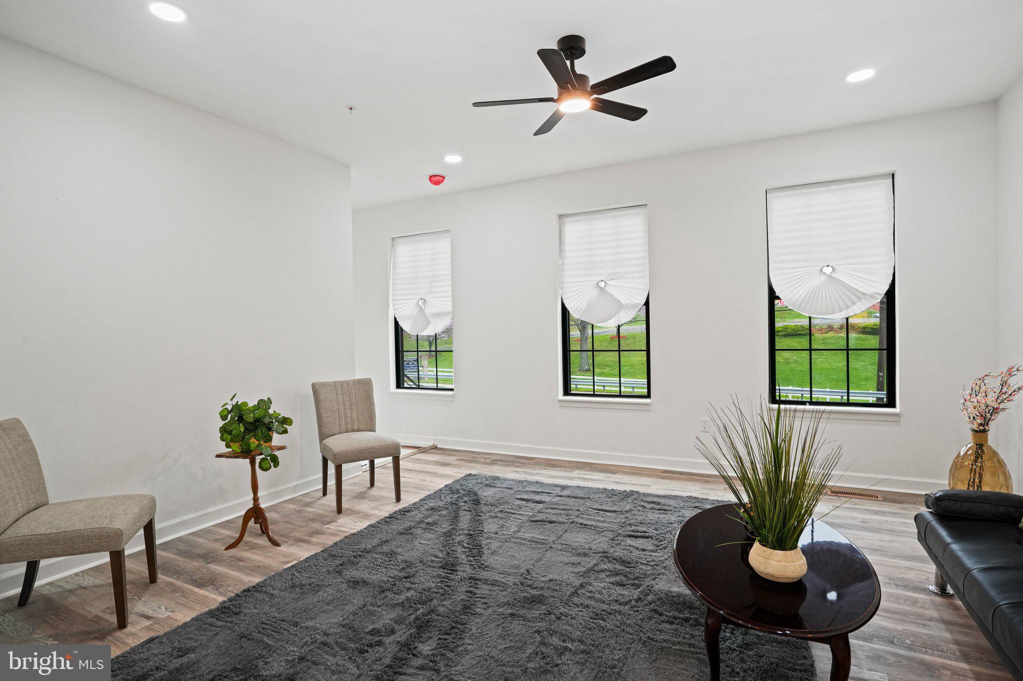 BRADBURY - Residential