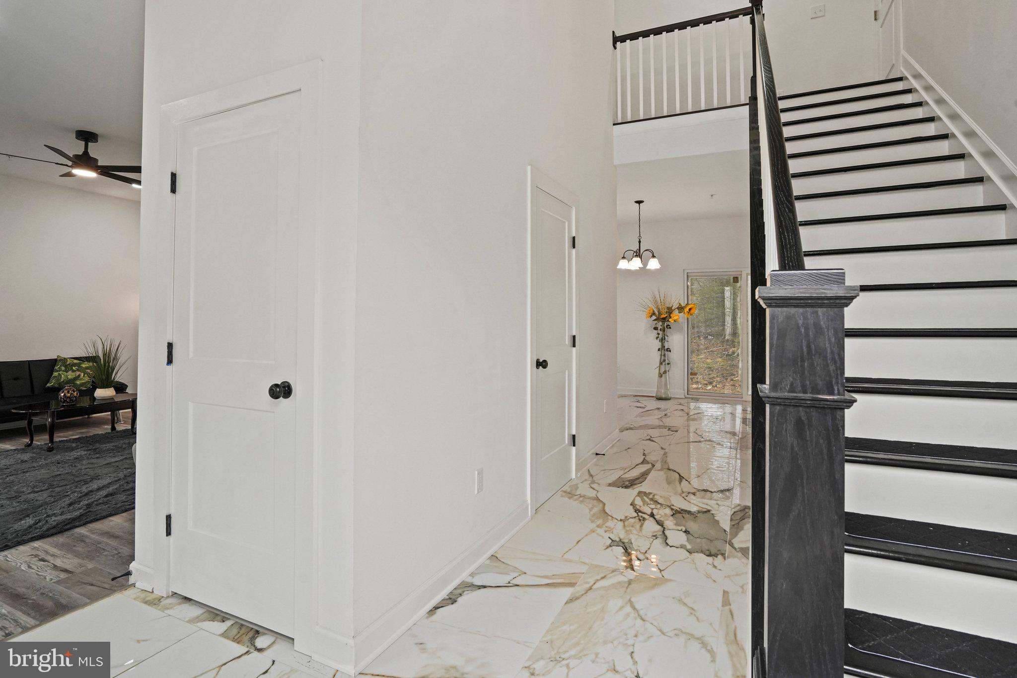 BRADBURY - Residential