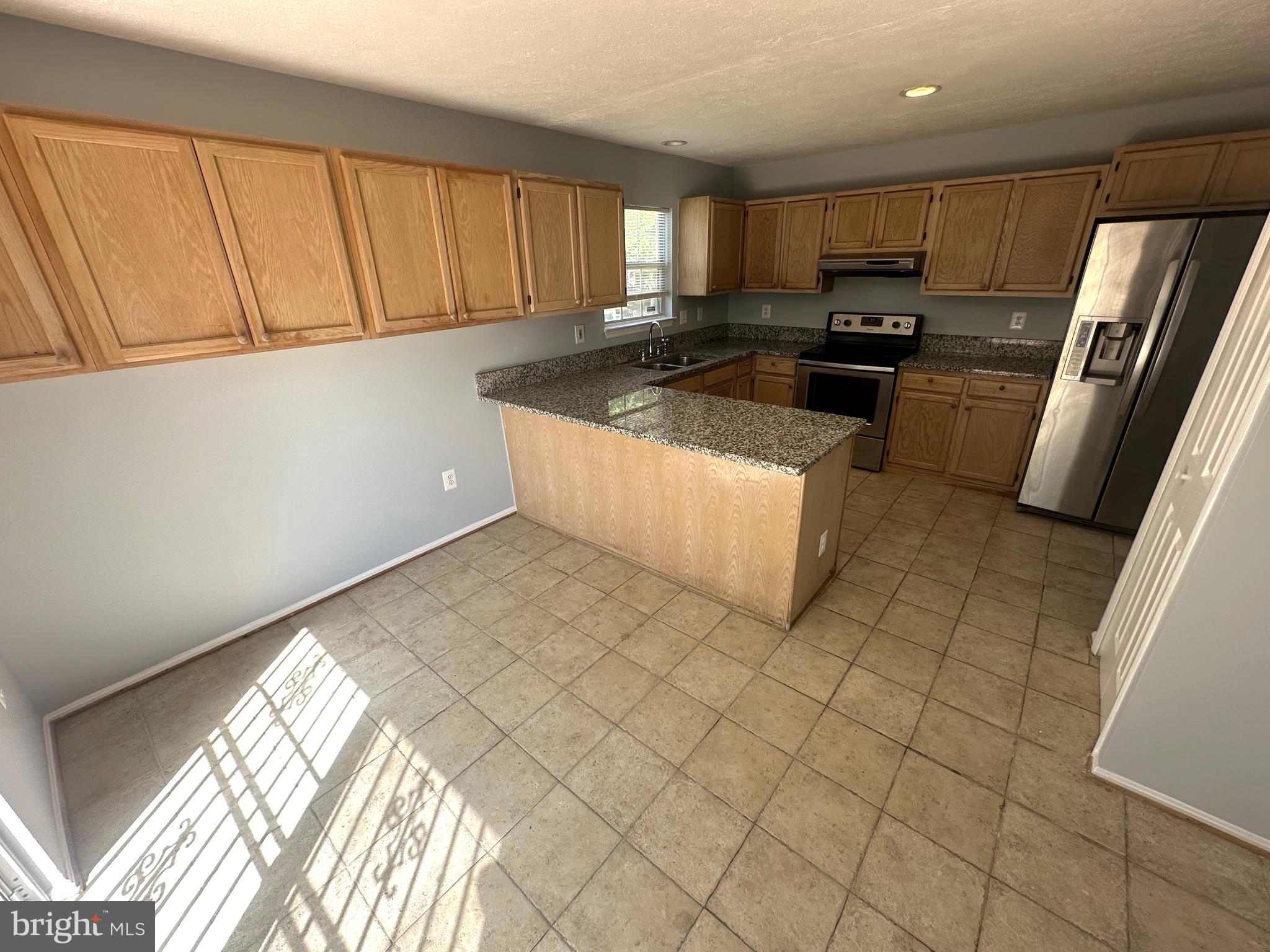 FOREST MILL - Residential Lease