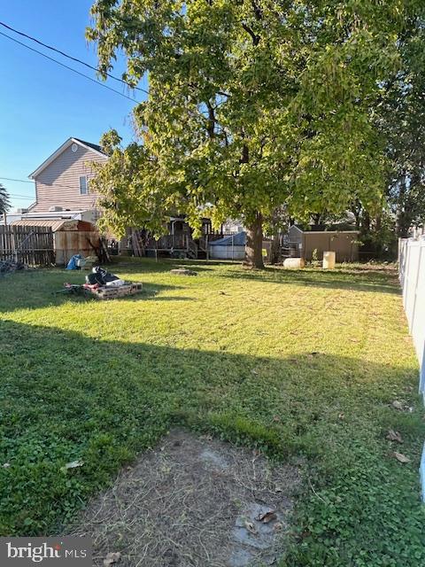 GRAY MANOR - Residential