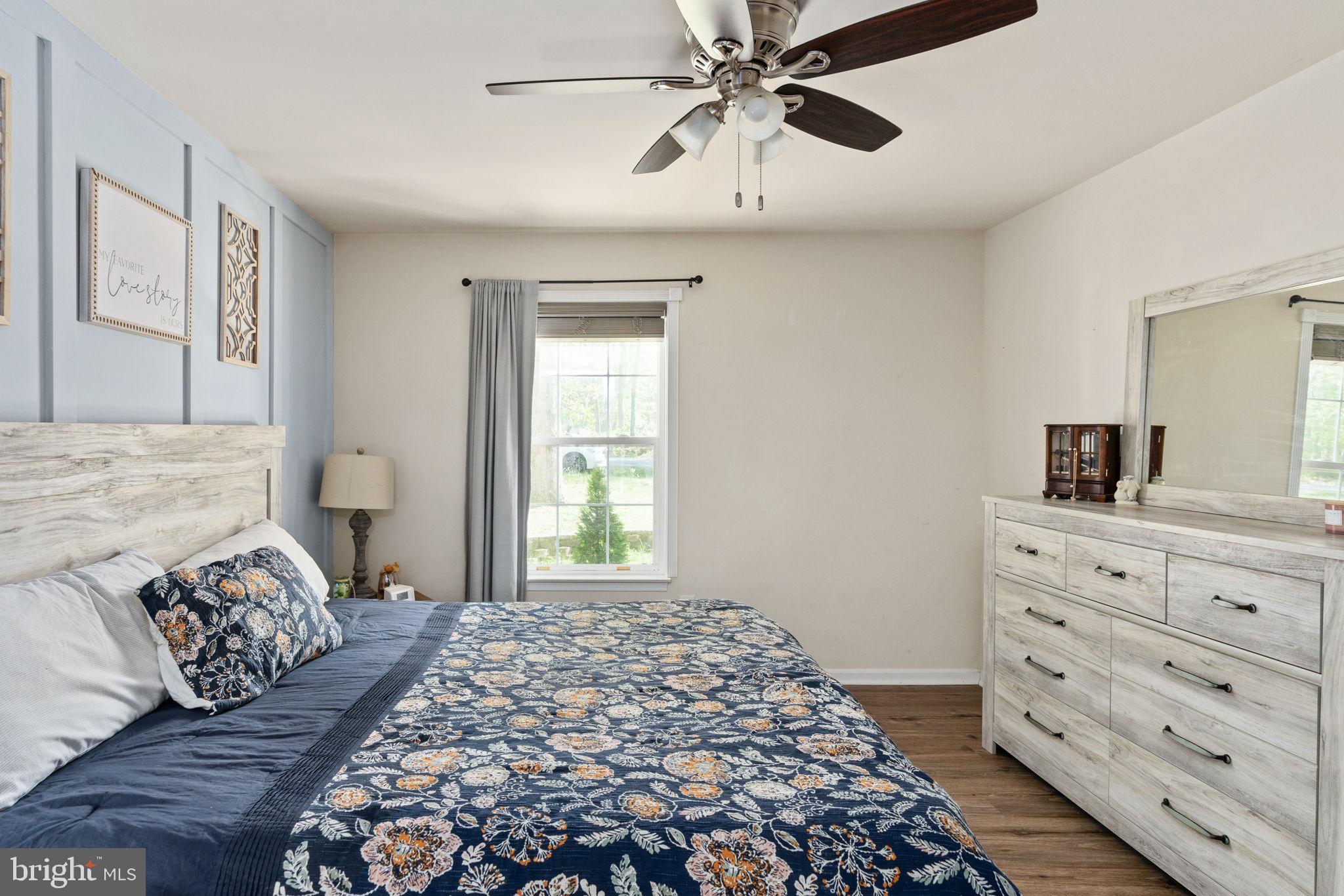 LAKE WILDERNESS - Residential