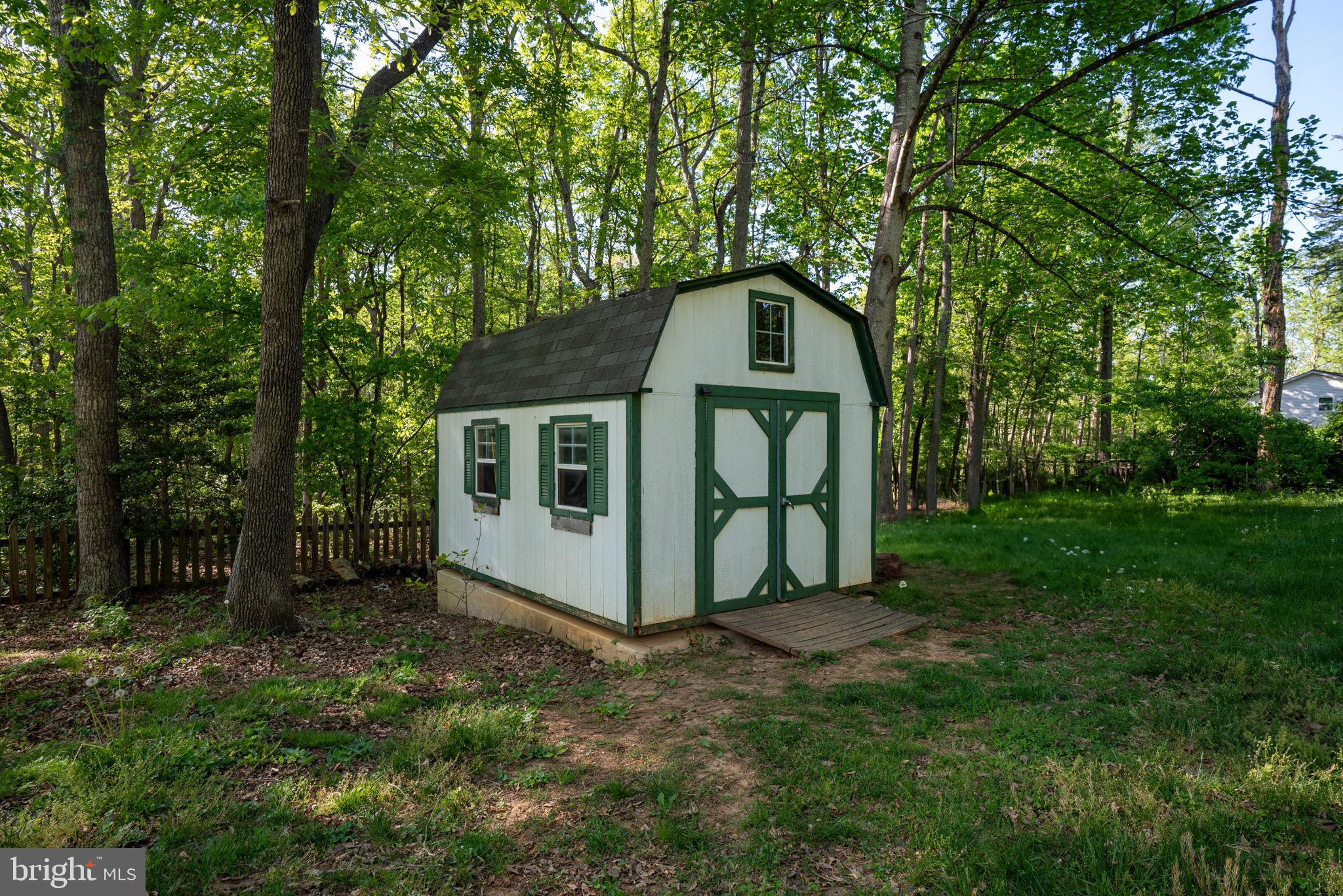 LAKE WILDERNESS - Residential