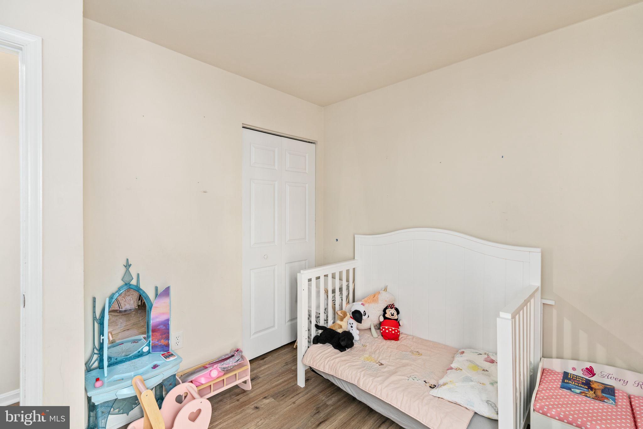 LAKE WILDERNESS - Residential