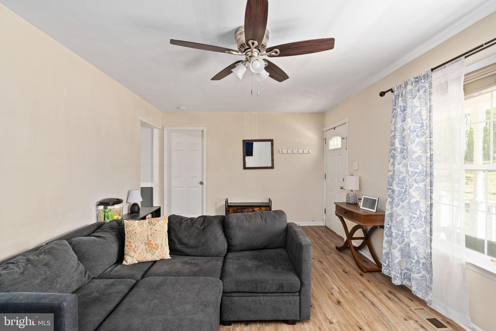 LAKE WILDERNESS - Residential