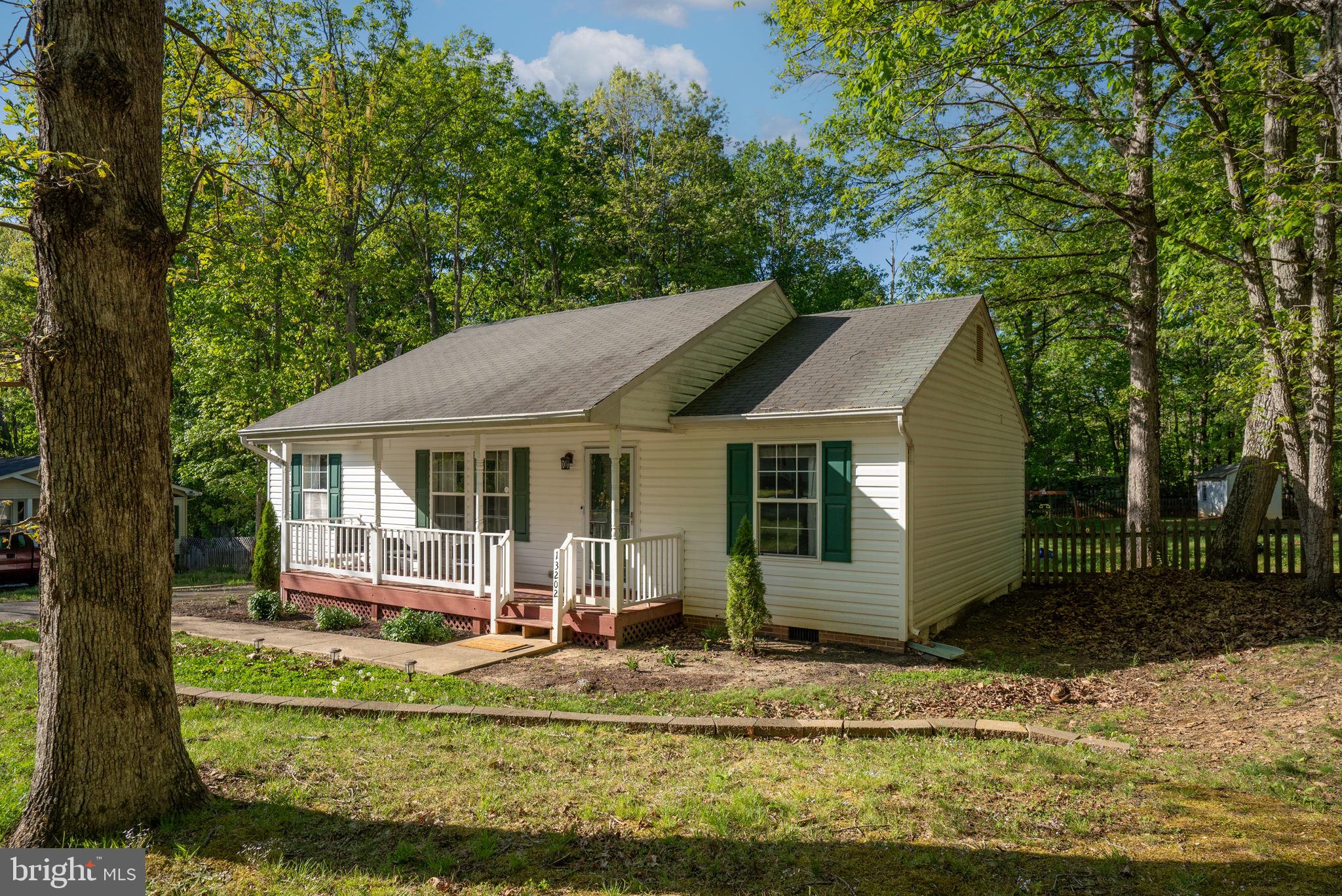 LAKE WILDERNESS - Residential