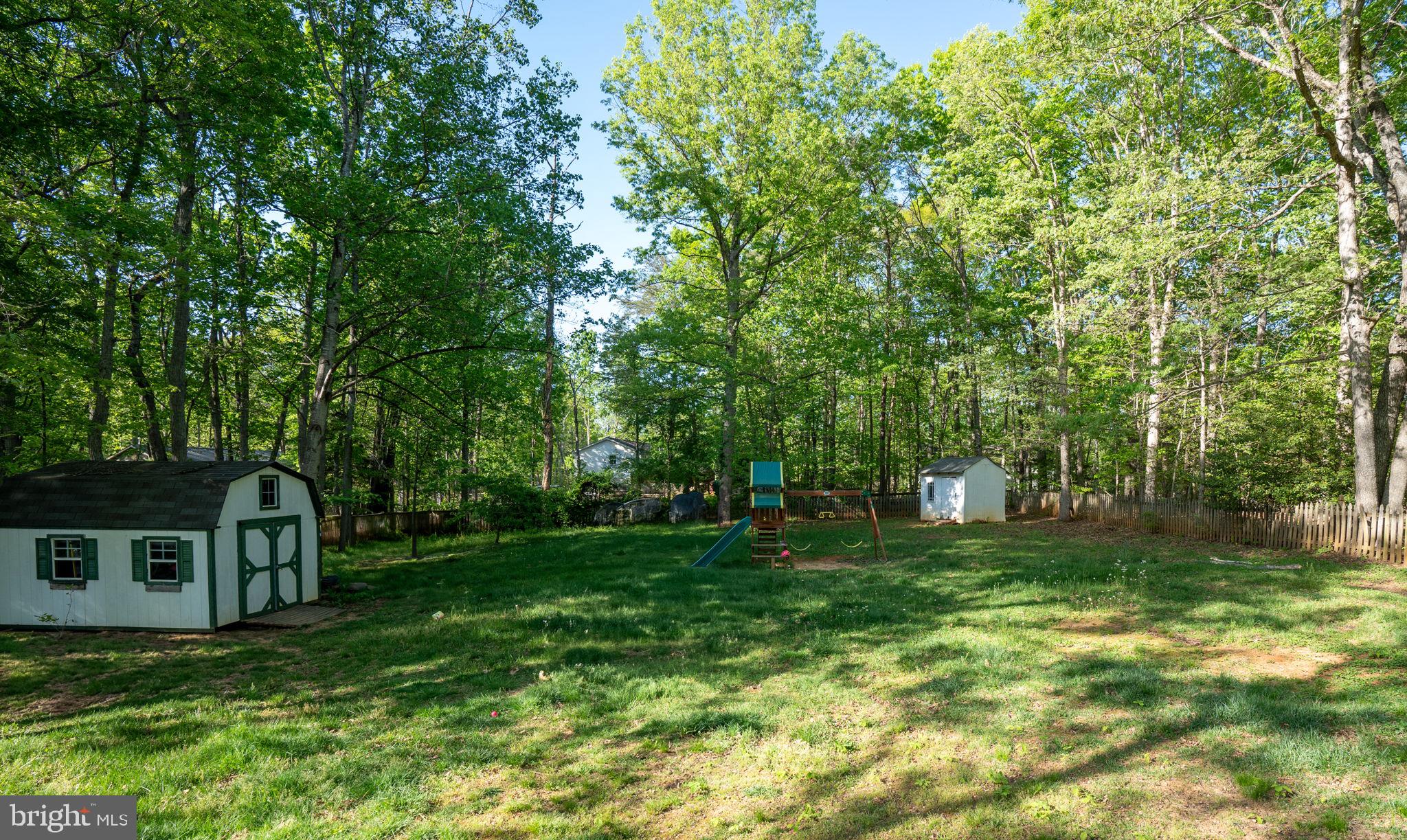 LAKE WILDERNESS - Residential