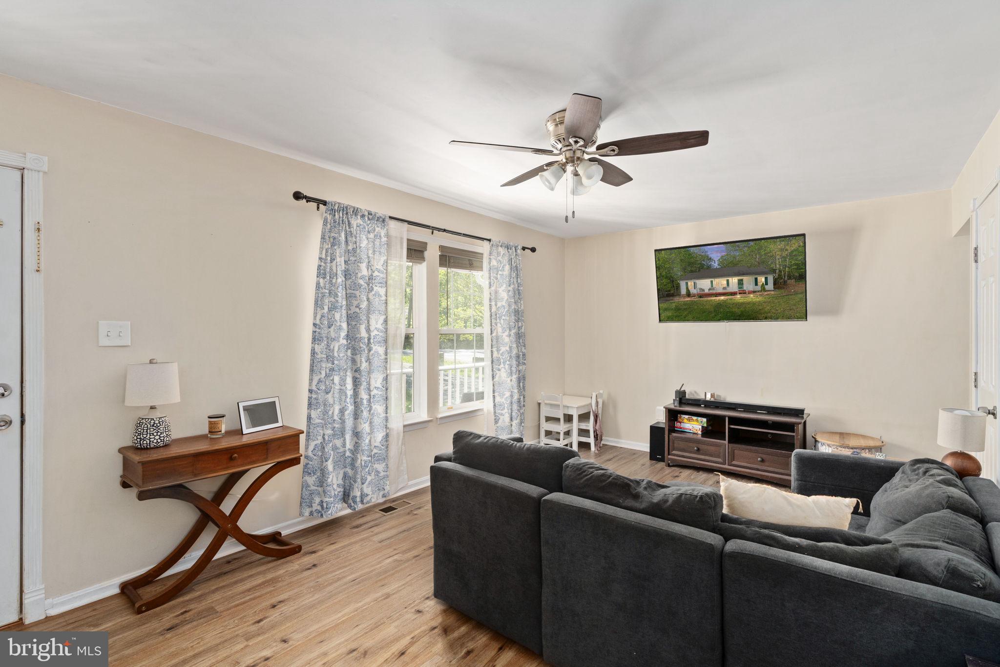 LAKE WILDERNESS - Residential