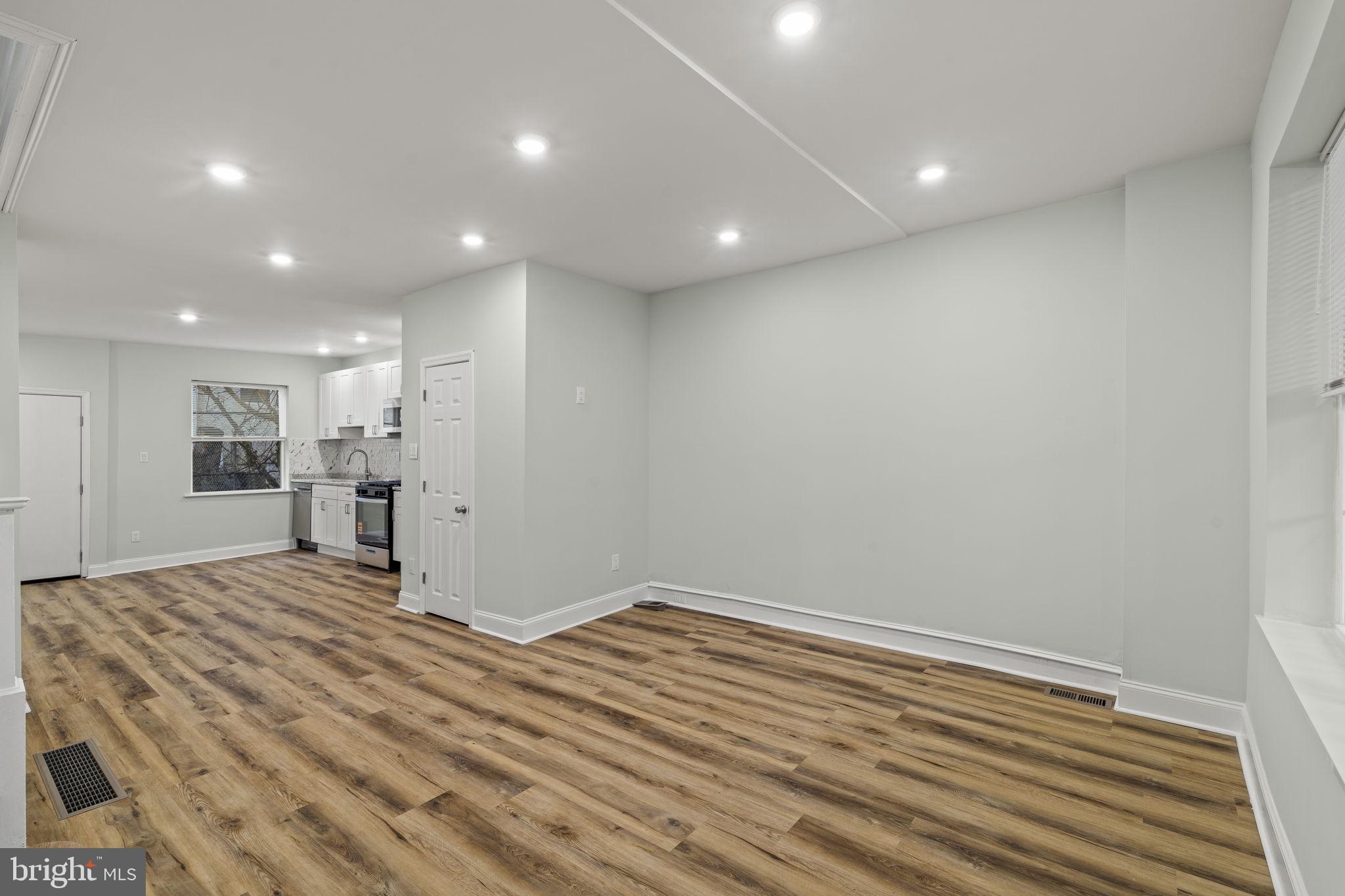 KINGSESSING - Residential