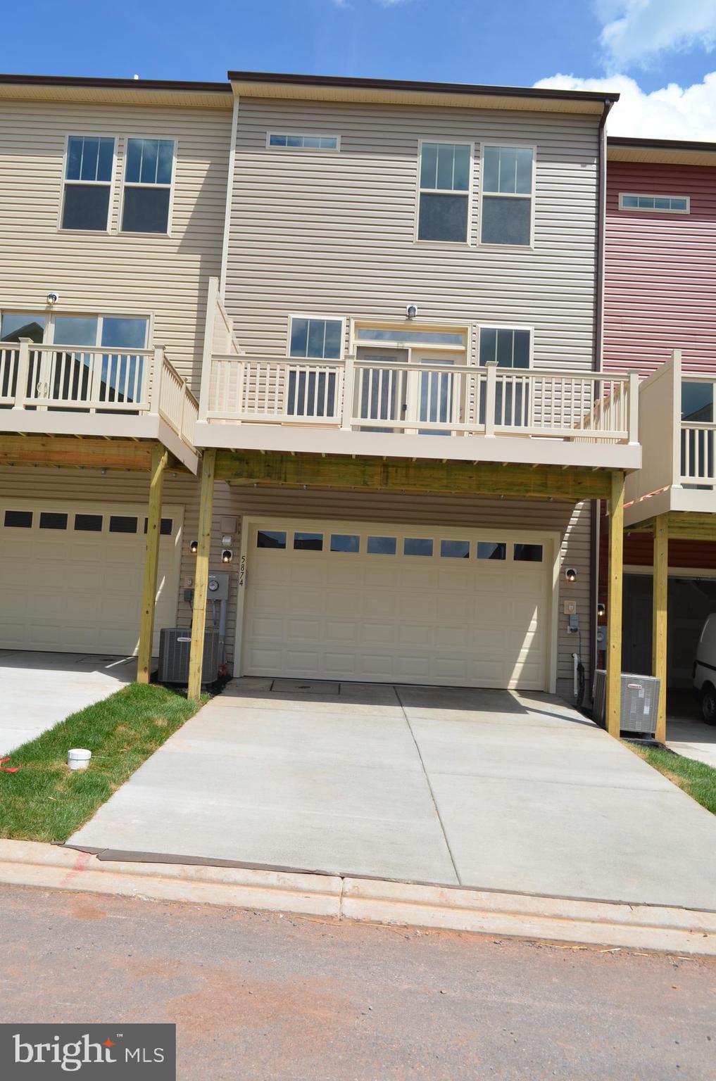 HARRINGTON TERRACE - Residential Lease