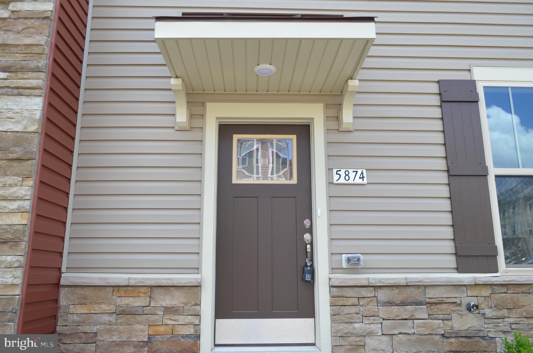 HARRINGTON TERRACE - Residential Lease