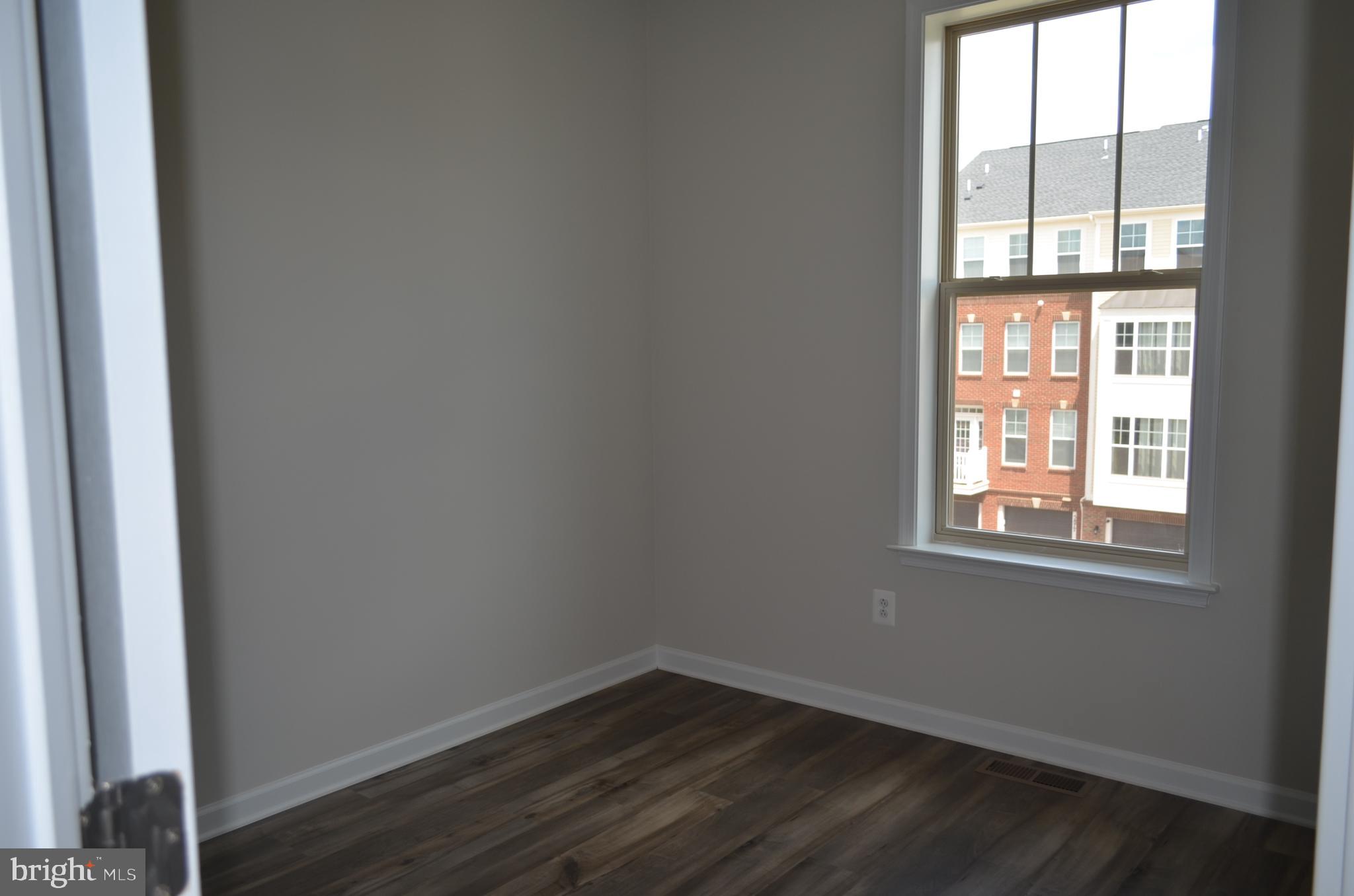 HARRINGTON TERRACE - Residential Lease