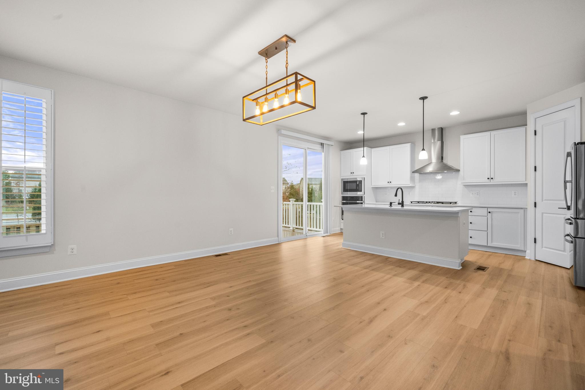 CAYDEN RIDGE - Residential