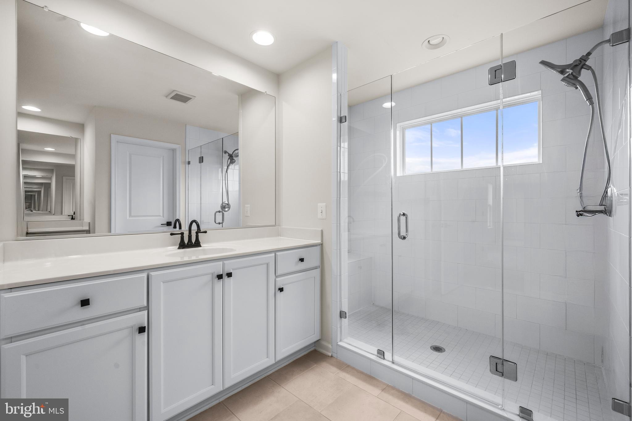 CAYDEN RIDGE - Residential