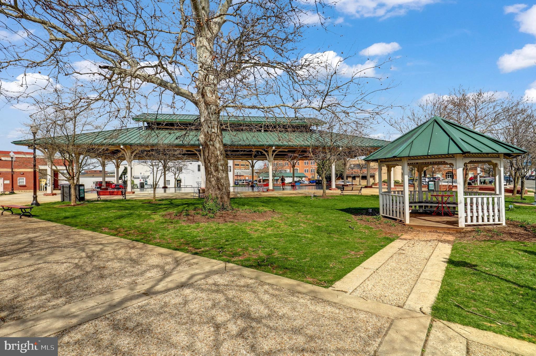 CAYDEN RIDGE - Residential