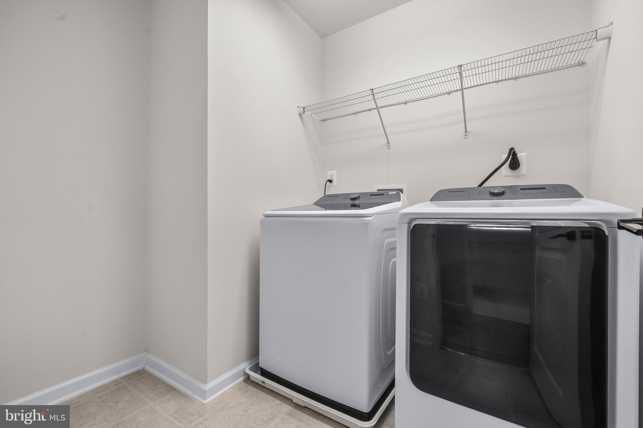 CAYDEN RIDGE - Residential