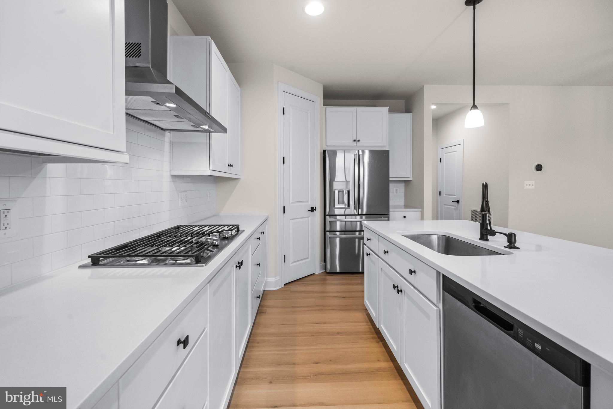 CAYDEN RIDGE - Residential